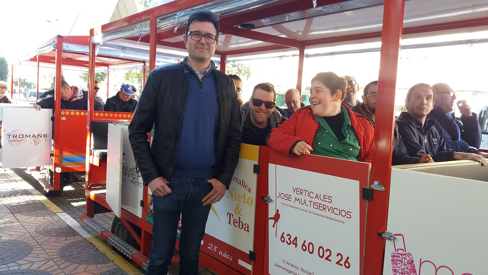 Inaguración de la Campaña de Navidad de ASEM, con el primer viaje del tren comercial.